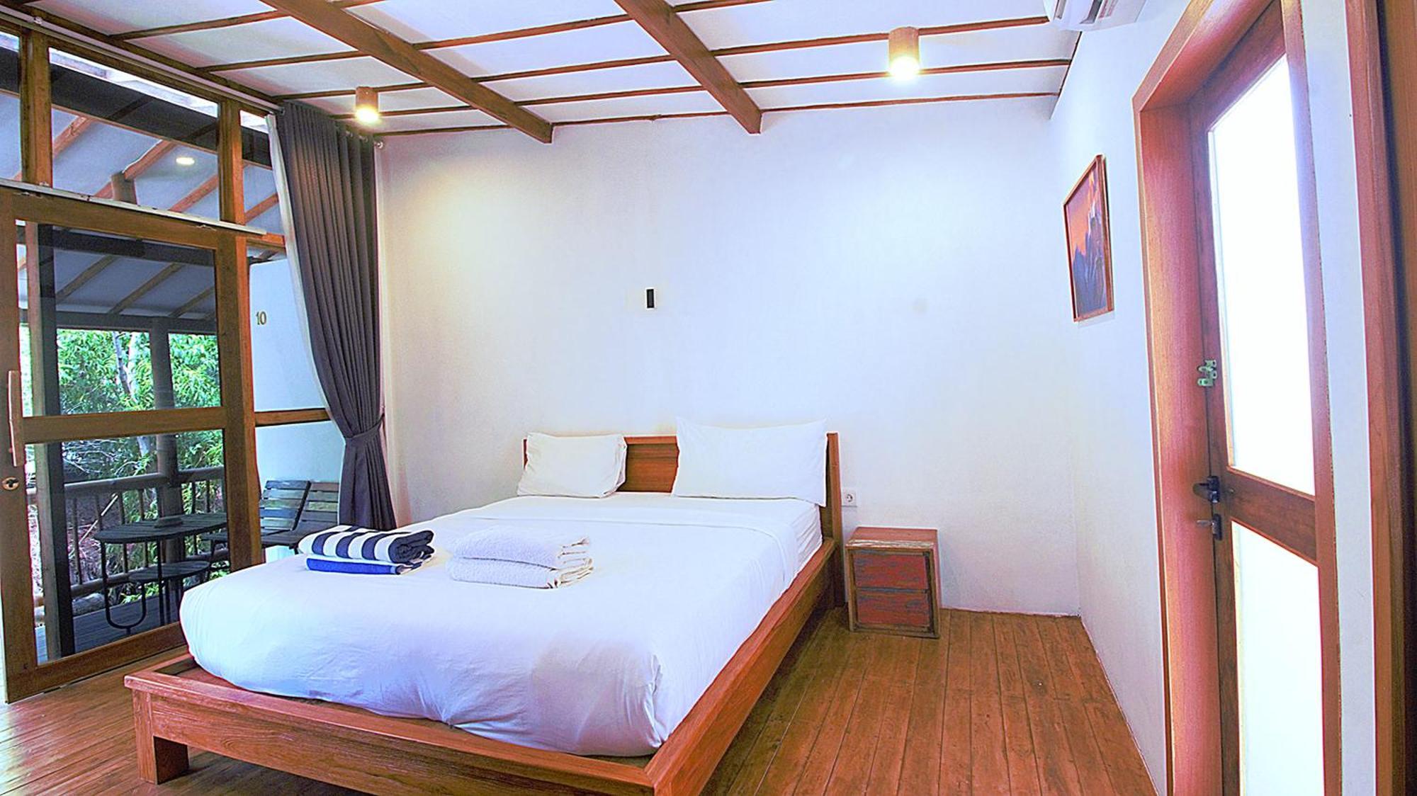 Serene Beach Villa Gili Trawangan Extérieur photo