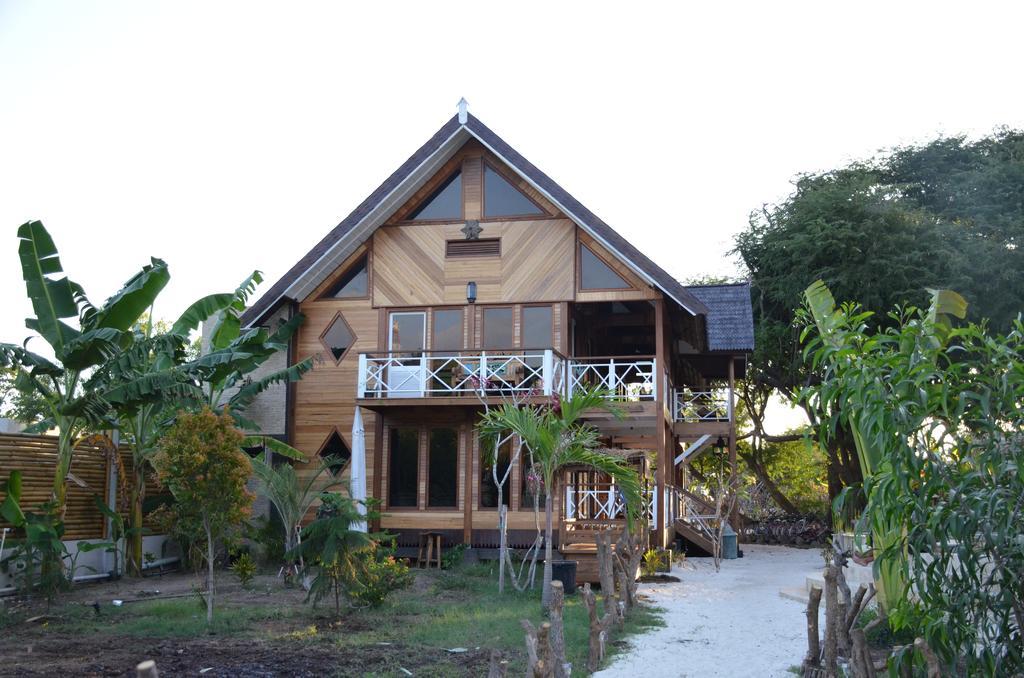 Serene Beach Villa Gili Trawangan Extérieur photo