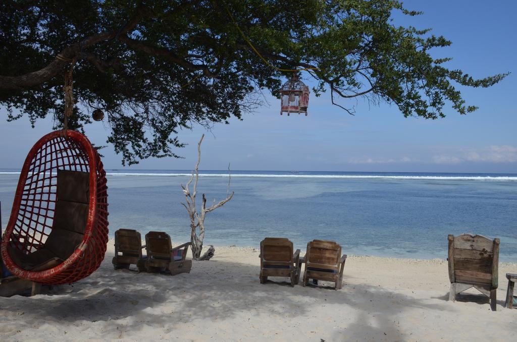 Serene Beach Villa Gili Trawangan Extérieur photo